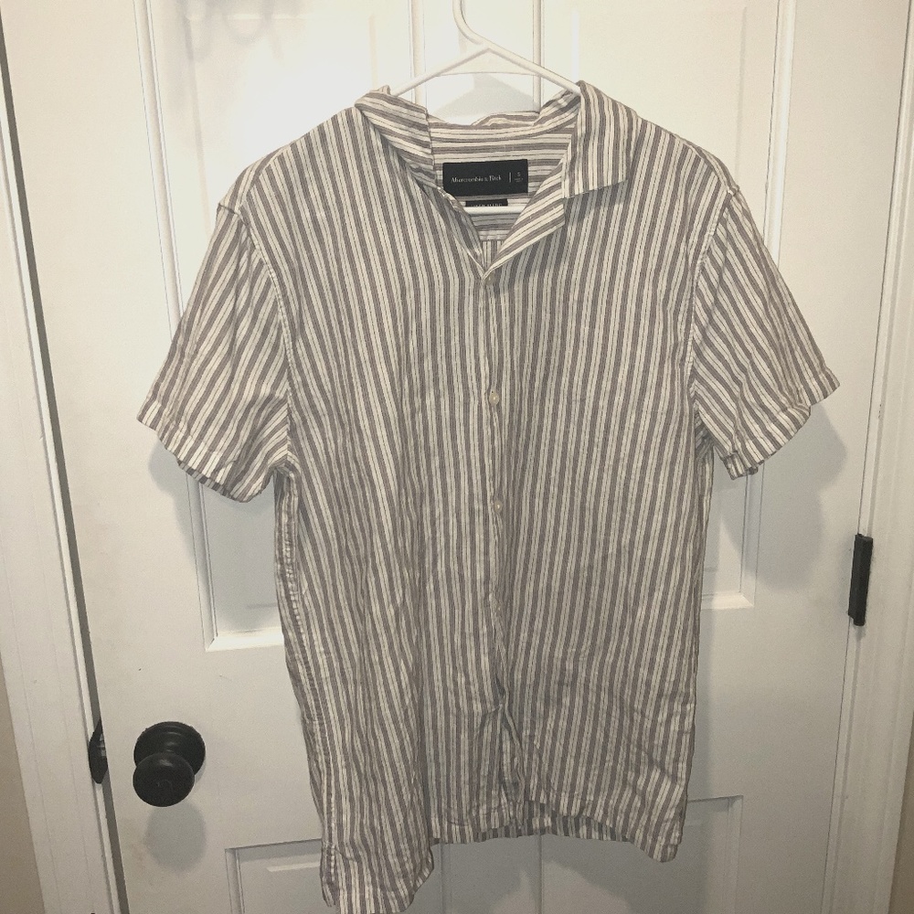 Abercrombie and Fitch Camp Collar Linen-Blend Shirt